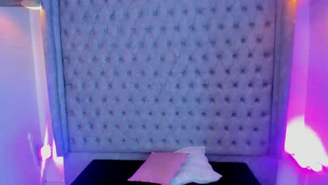 Gyal Smith online show from 06-08-26, 03:40