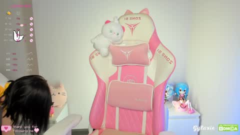   online show from 12-06-24, 01:00