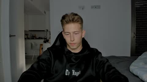 Oliver online show from 04-09-26, 05:18