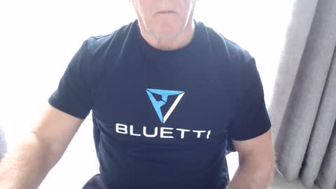 Snapshot of gymguyuk28 chatting on 02-15-26, 04:03 Gymguy online show from 02-15-26, 04:03