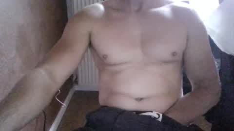 Snapshot of gymxxx_ chatting on 05-06-26, 04:34 gymxxx_ online show from 05-06-26, 04:34