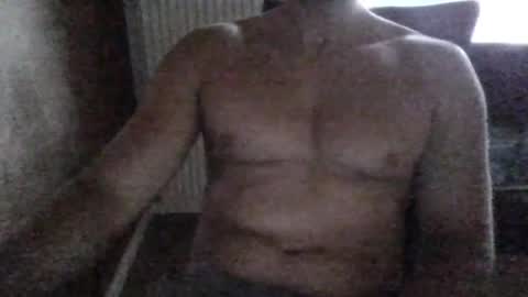 Snapshot of gymxxx_ chatting on 06-28-26, 04:18 gymxxx_ online show from 06-28-26, 04:18
