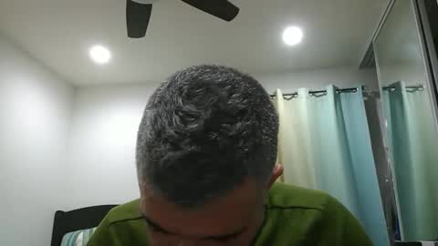 Snapshot of h0nest84 chatting on 12-29-24, 03:00 h0nest84 online show from 12-29-24, 03:00
