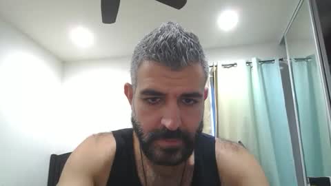 Snapshot of h0nest84 chatting on 01-05-25, 11:44 h0nest84 online show from 01-05-25, 11:44