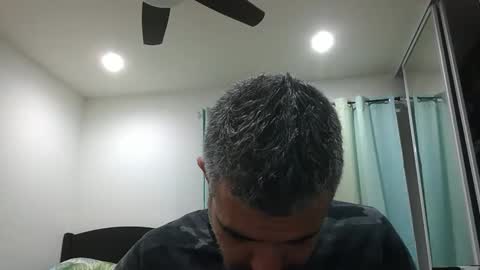 Snapshot of h0nest84 chatting on 01-12-25, 07:11 h0nest84 online show from 01-12-25, 07:11