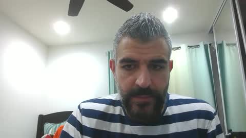 Snapshot of h0nest84 chatting on 02-02-25, 06:04 h0nest84 online show from 02-02-25, 06:04