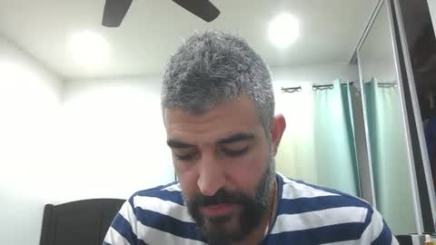 Snapshot of h0nest84 chatting on 02-03-25, 02:03 h0nest84 online show from 02-03-25, 02:03