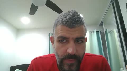 Snapshot of h0nest84 chatting on 02-16-25, 05:26 h0nest84 online show from 02-16-25, 05:26