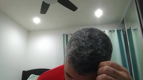 Snapshot of h0nest84 chatting on 02-22-25, 05:34 h0nest84 online show from 02-22-25, 05:34
