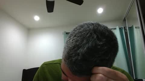 Snapshot of h0nest84 chatting on 03-02-25, 01:36 h0nest84 online show from 03-02-25, 01:36