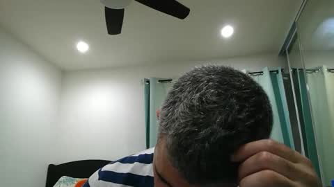 Snapshot of h0nest84 chatting on 03-04-25, 06:15 h0nest84 online show from 03-04-25, 06:15