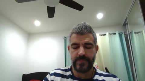 Snapshot of h0nest84 chatting on 03-05-25, 05:50 h0nest84 online show from 03-05-25, 05:50