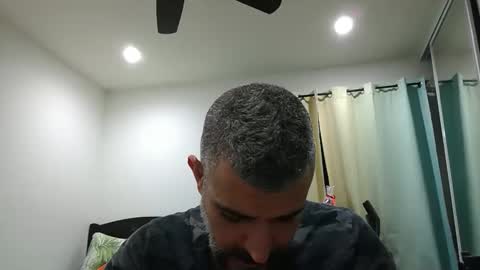 Snapshot of h0nest84 chatting on 03-11-25, 06:53 h0nest84 online show from 03-11-25, 06:53