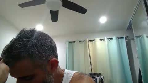 Snapshot of h0nest84 chatting on 11-24-25, 06:24 h0nest84 online show from 11-24-25, 06:24