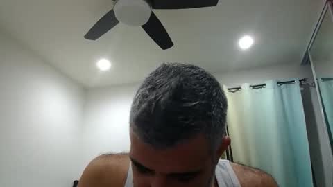 Snapshot of h0nest84 chatting on 11-27-25, 07:43 h0nest84 online show from 11-27-25, 07:43