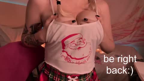 Lana online show from 02-26-25, 08:11