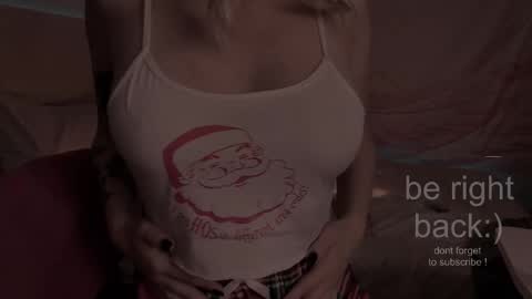 Lana online show from 10-12-25, 08:41