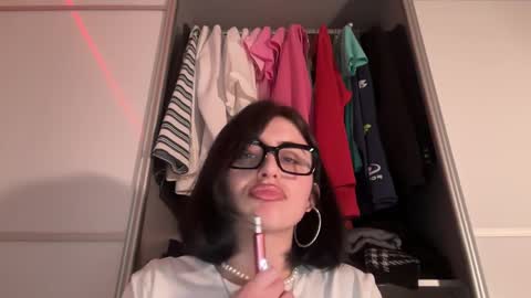 Helga online show from 04-05-26, 03:42