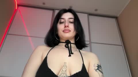 Helga online show from 05-29-26, 04:16
