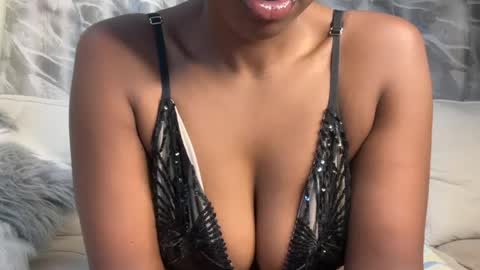 h_o_t_goddess online show from 06-25-26, 05:07