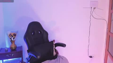 haanna_thompsoon online show from 12-10-24, 09:00