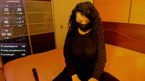 Linda online show from 01-18-25, 05:31