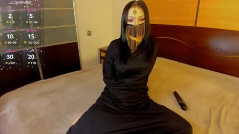 Linda online show from 02-12-25, 03:29