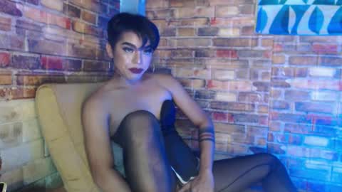 Snapshot of hadasam26 chatting on 12-14-24, 07:07 SAM online show from 12-14-24, 07:07