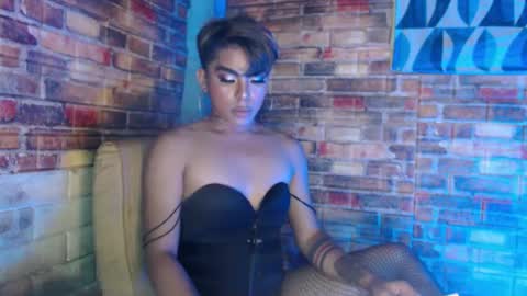 Snapshot of hadasam26 chatting on 12-30-24, 03:35 SAM online show from 12-30-24, 03:35