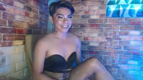 Snapshot of hadasam26 chatting on 01-05-25, 11:12 SAM online show from 01-05-25, 11:12