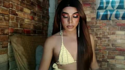 Snapshot of hadasam26 chatting on 09-29-25, 10:14 SAM online show from 09-29-25, 10:14