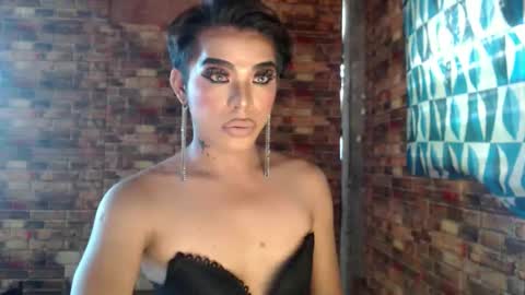 Snapshot of hadasam26 chatting on 10-12-25, 07:29 SAM online show from 10-12-25, 07:29