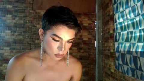 Snapshot of hadasam26 chatting on 01-13-26, 11:32 SAM online show from 01-13-26, 11:32