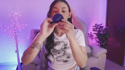 Hade online show from 09-25-25, 06:11