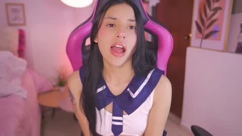 Hade online show from 10-23-25, 06:39