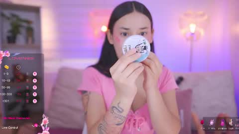 Hade online show from 07-22-26, 12:52