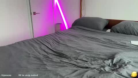 Hadley online show from 04-15-26, 07:58