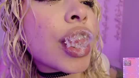 Haely online show from 03-30-26, 12:22