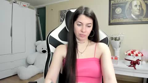 Snapshot of hailey_beauty chatting on 12-28-24, 10:34 Sk pe Anya388109 online show from 12-28-24, 10:34