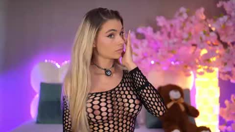 Hailey online show from 07-18-26, 07:45