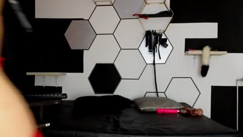 Snapshot of haileycat_ chatting on 02-14-25, 04:15 haileycat_ online show from 02-14-25, 04:15