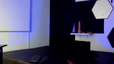 Snapshot of haileycat_ chatting on 03-12-25, 06:07 haileycat_ online show from 03-12-25, 06:07