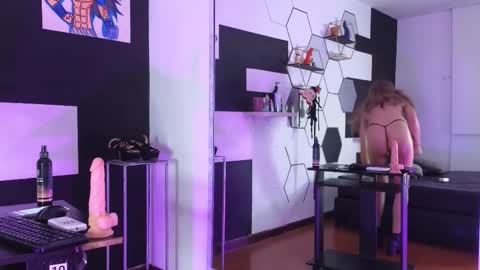 Snapshot of haileycat_ chatting on 12-16-25, 01:32 haileycat_ online show from 12-16-25, 01:32