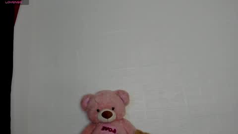 Snapshot of haileyduke chatting on 04-26-26, 12:30 Hailey online show from 04-26-26, 12:30