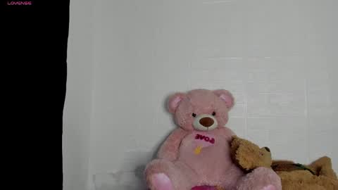 Snapshot of haileyduke chatting on 05-22-26, 12:51 Hailey online show from 05-22-26, 12:51