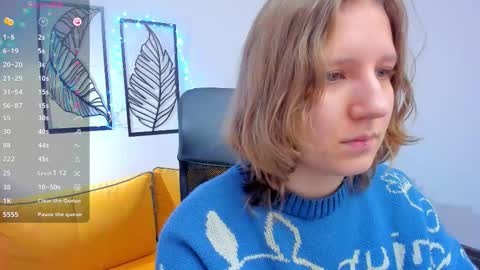 Snapshot of haileyfoxy chatting on 12-22-25, 09:06 Hailey online show from 12-22-25, 09:06