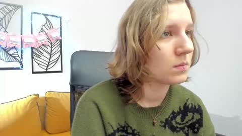 Snapshot of haileyfoxy chatting on 01-06-26, 09:46 Hailey online show from 01-06-26, 09:46