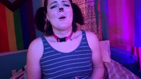 Hailey Harper online show from 02-17-25, 01:58