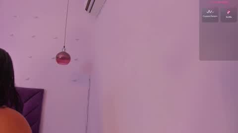 haileystonei online show from 10-22-25, 11:43