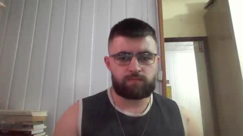 Snapshot of hairy_man_69_ chatting on 12-30-24, 12:54 horny online show from 12-30-24, 12:54
